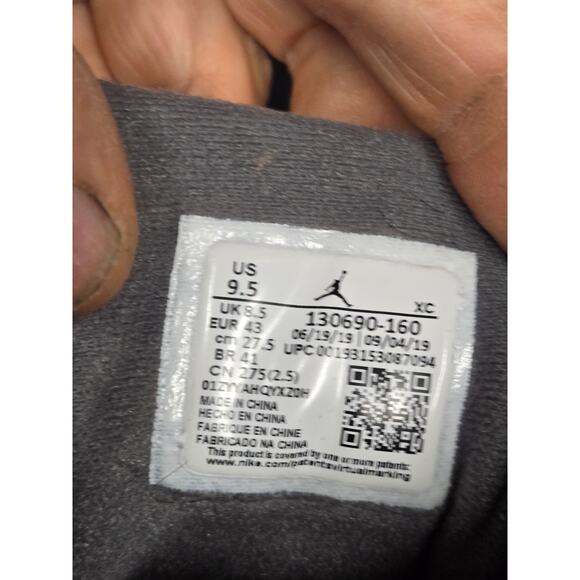 NIKE AIR JORDAN 12 RETRO main image 4